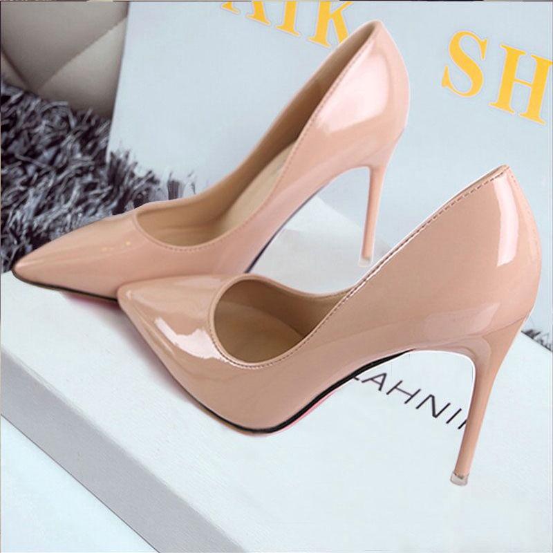 Sepatu High  Heels  Stiletto Pointed Toe Warna  Hitam  Untuk 