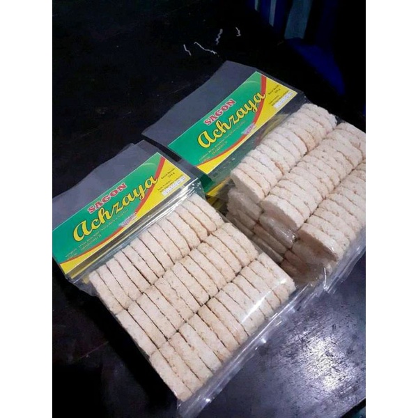 

Kue Sagon Panggang Kelapa Asli isi 39| Oleh-oleh lebaran/jajan lebaran/