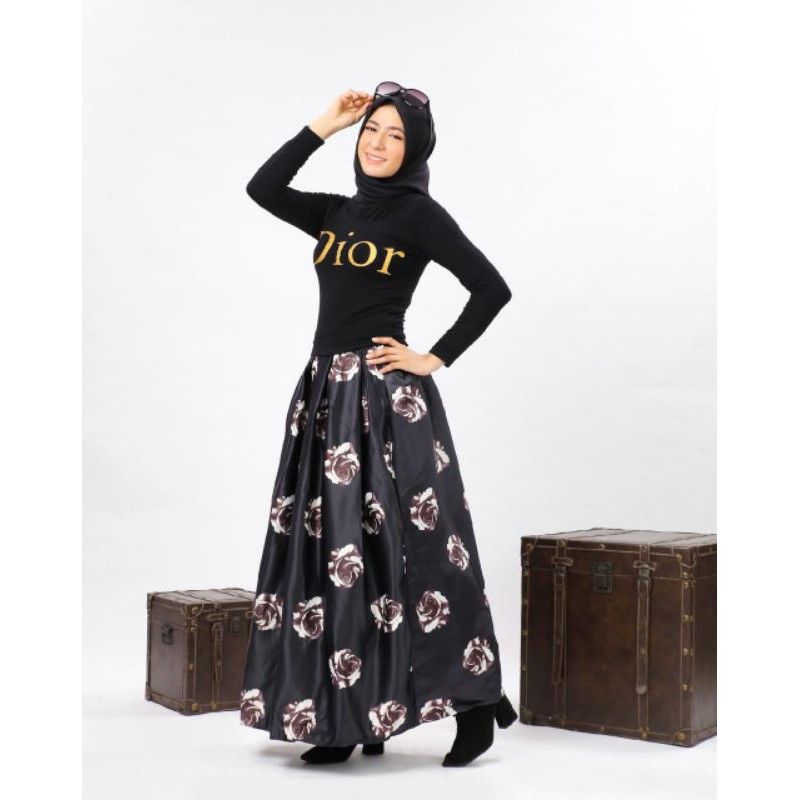Rok Maxi Rok Panjang Bunga Bunga Hitam
