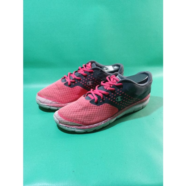 sepatu running champion peach ori 41