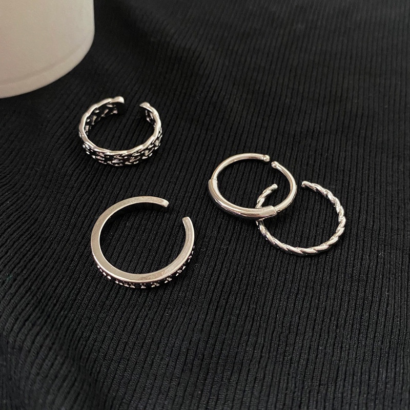 4pcs / Set Cincin Jari Telunjuk Model Terbuka Dapat Disesuaikan Desain Angka Romawi Polos