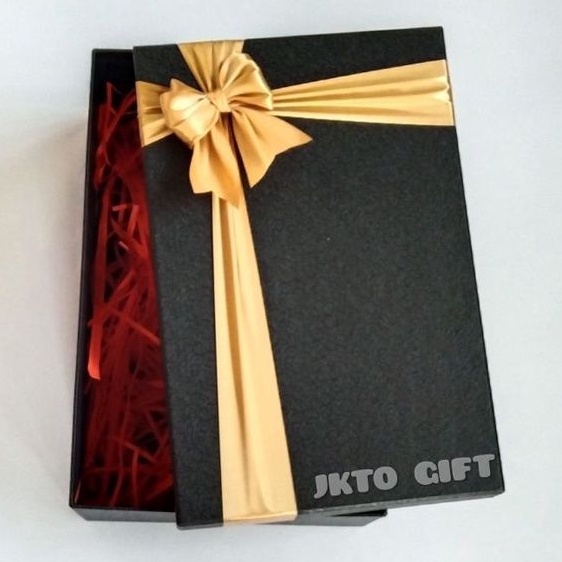 

Kotak Kado/Gift Box Ukuran 40 X 30 X 15