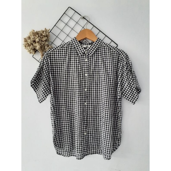 kemeja tartan uniqlo