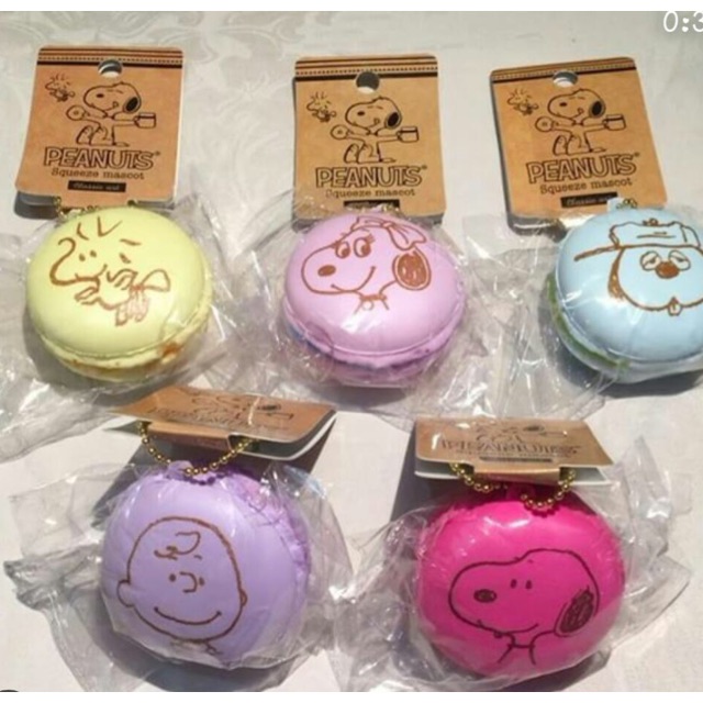 

SNOOPY MACARON