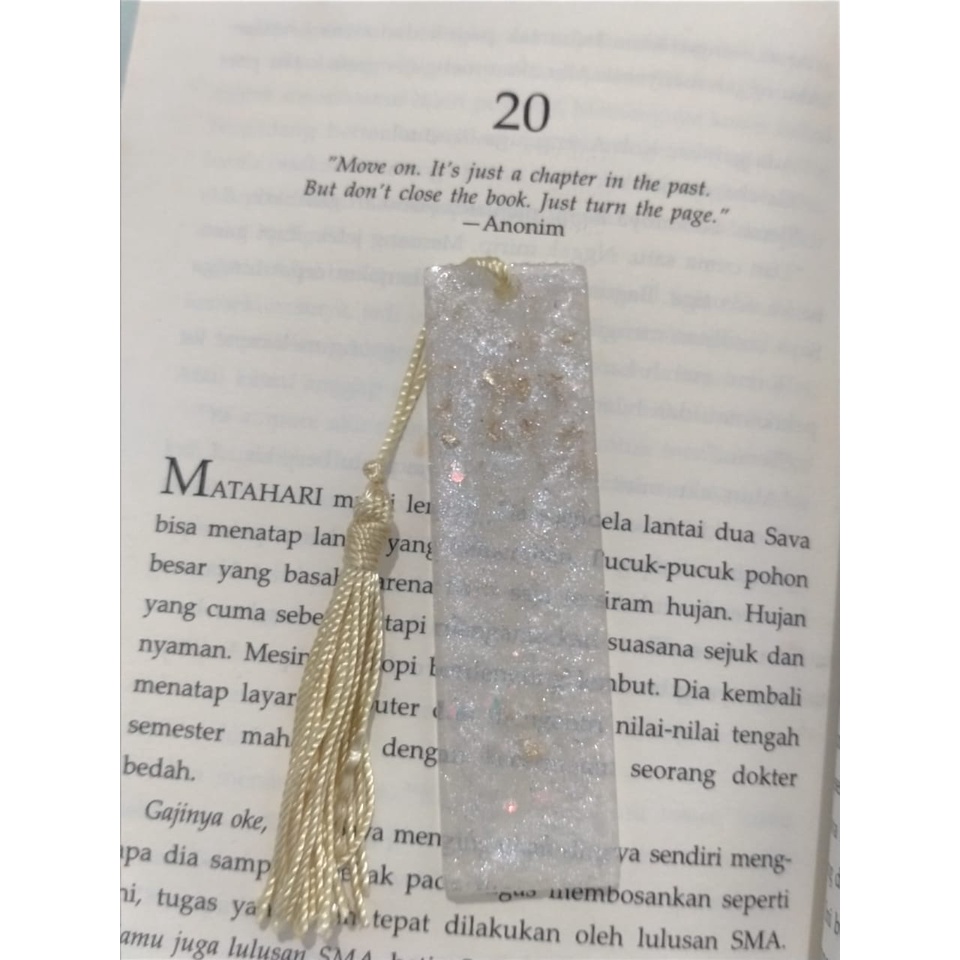

PEMBATAS BUKU RESIN AESTHETIC | BOOKMARK RESIN AESTHETIC