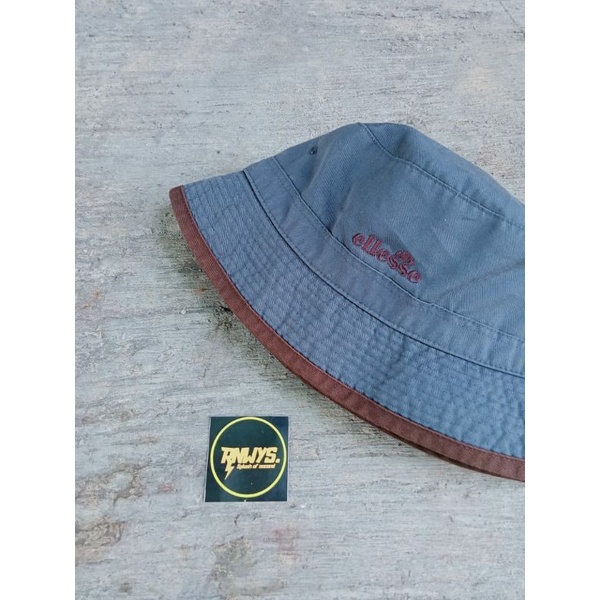 Bucket hat ellese second