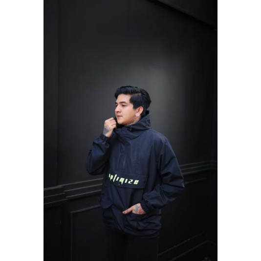 Bandung Storeid / jaket tazlan optimiz/ jaket bandung / jaket taslan / jaket tazlan / jaket parasut 