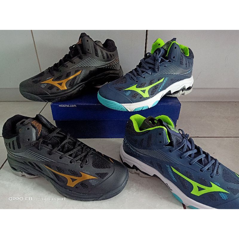 SEPATU MIZUNO WLZ4 MID PREMIUM