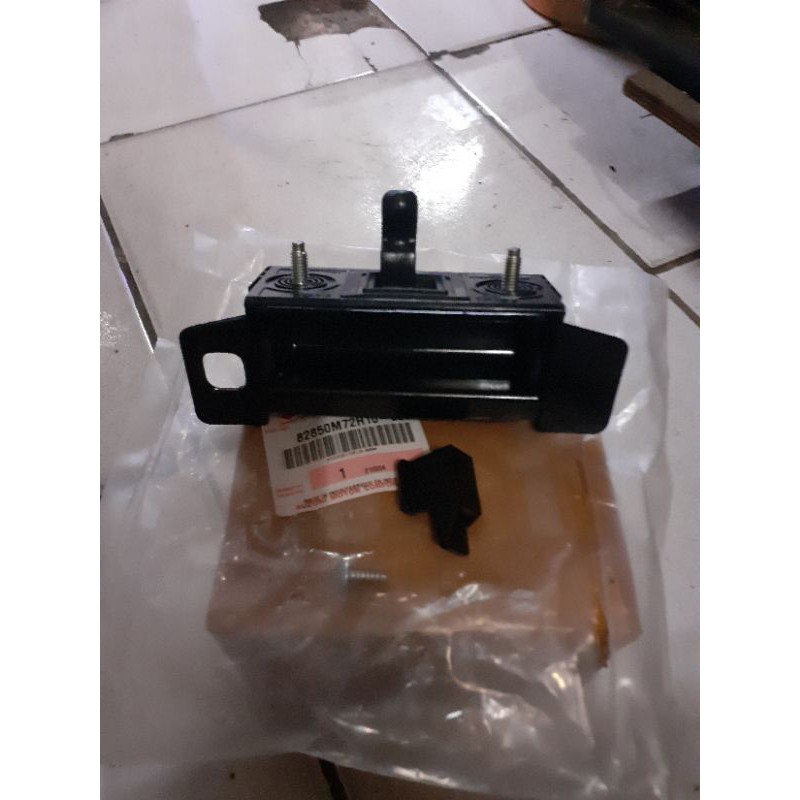 handle pintu bagasi suzuki allnew ertiga GX