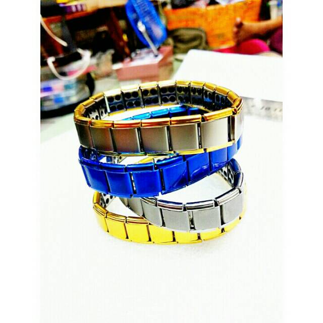 Gelang kesehatan / gelang titanium magnetic / gelang terapi