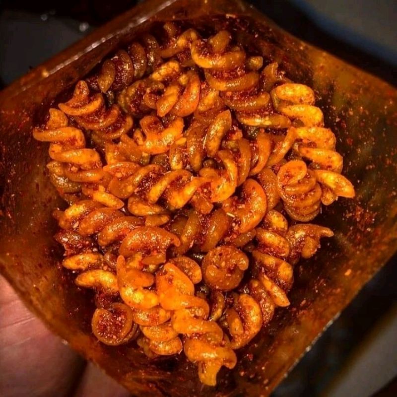 

MAKARONI BANTET SPIRAL pedas mantaap