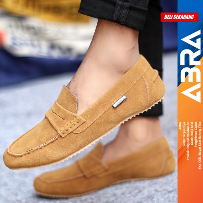 Noah Sepatu Slip on Pria Santai Casual Formal Suede Kerja Kantor