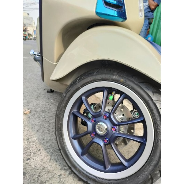 BAUT VELG DEPAN STANDAR VESPA MATIC..