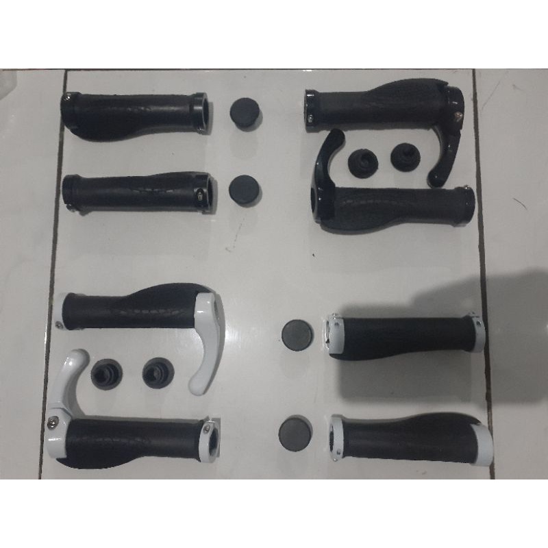 Handgrip Golok / Tanduk Sepeda Gowes  MTB roadbike bicycle double lock  Anti selip Handle bar Stang