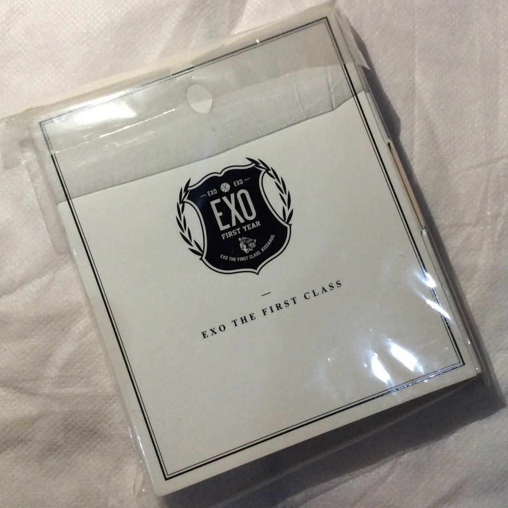 EXO Official Polaroid Set (MAMA & Wolf)