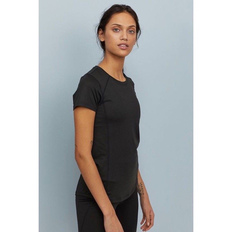 H*M SPORT DRY FIT WOMEN TEE/KAOS SPORT/JOGGING