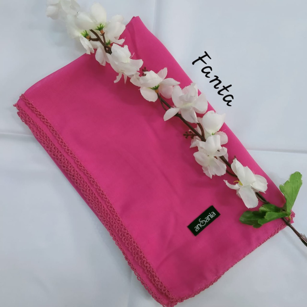 Kerudung Segiempat Bella Crochet Ansania PollyCotton Jilbab Bella Butik Hijab Segi Empat Rumah Hija'b-FANTA