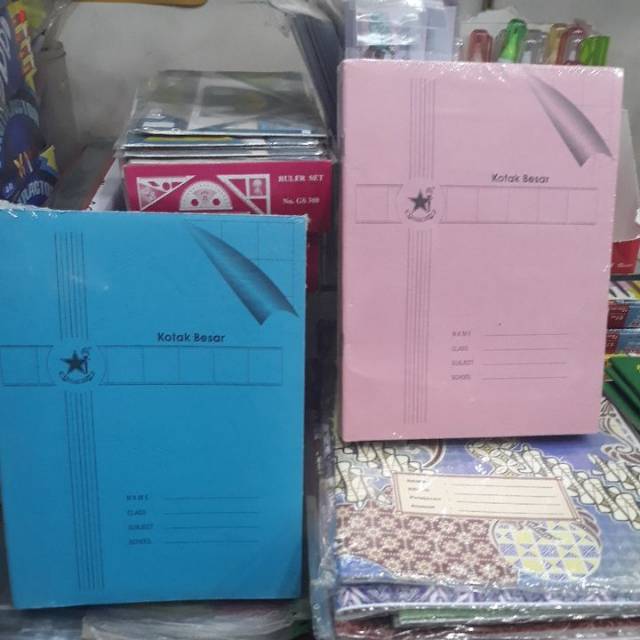 

Buku tulis kotak besar untuk tk/paud