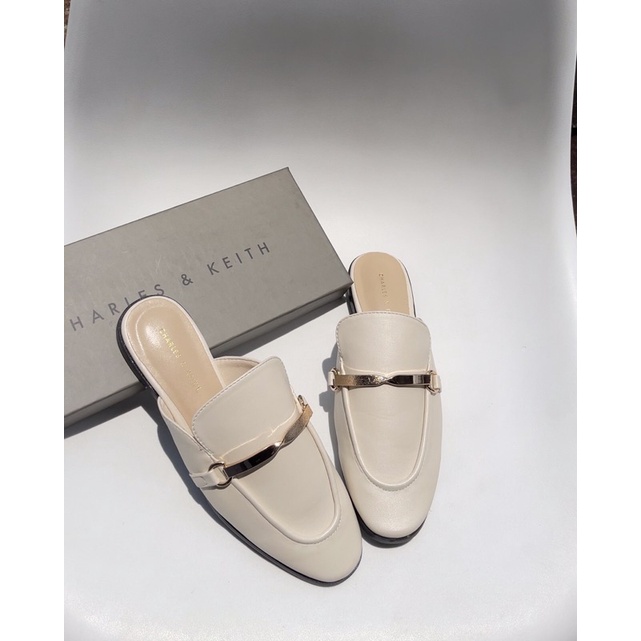 ck slip on 01