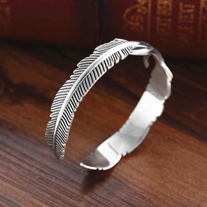 Gelang Bangle Open Adjustable Bentuk Bulu Warna Silver Tibet Klasik Untuk Pria / Wanita