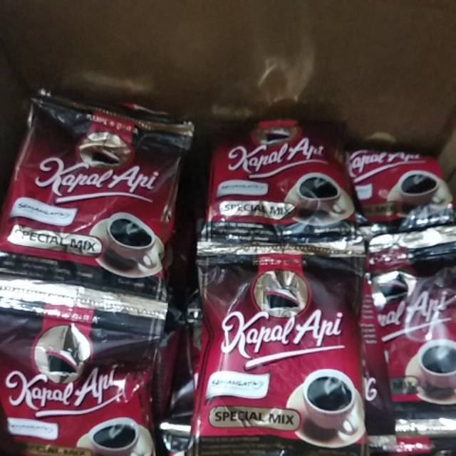 

Kopi kapal api special mix 1 renteng