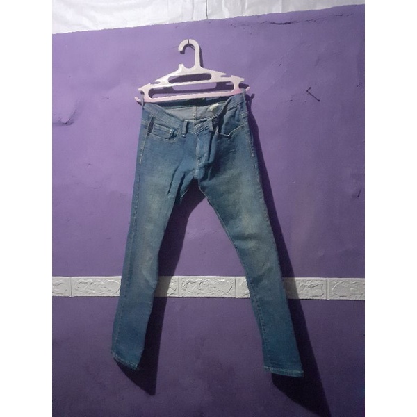 Preloved jeans wanita point one