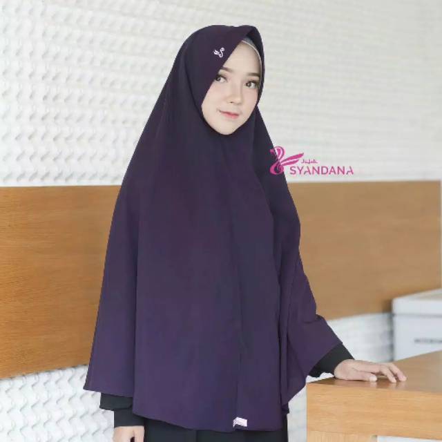 Gosya Ungu Tua (L) by Hijab Syandana
