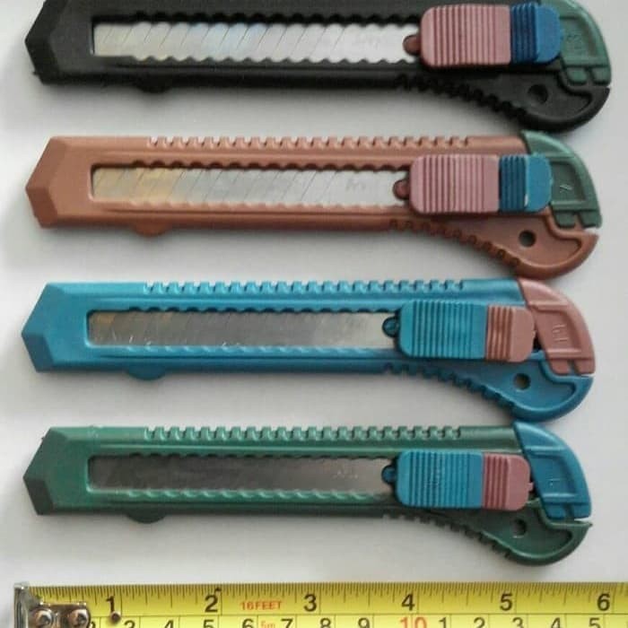 

Cutter Besar Murah / Cutter Serbaguna
