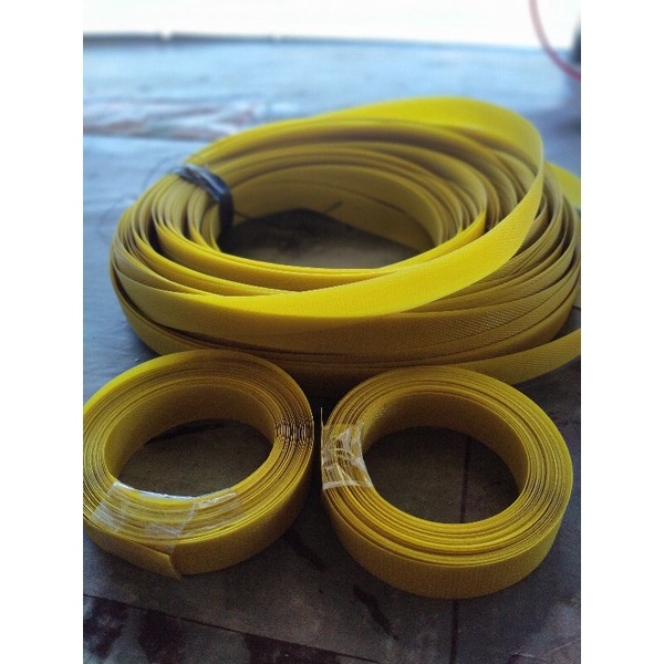 tali peti tipis sendaren layangan gapangan