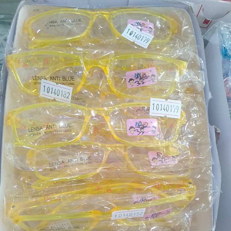 kacamata anak-anak radiasi