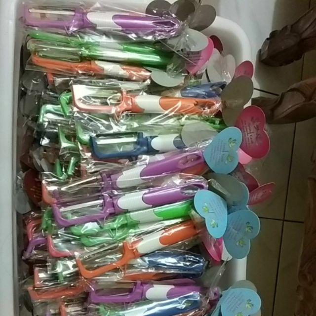 Pengupas Buah Besar Pelangi Saouvenir Pernikahan