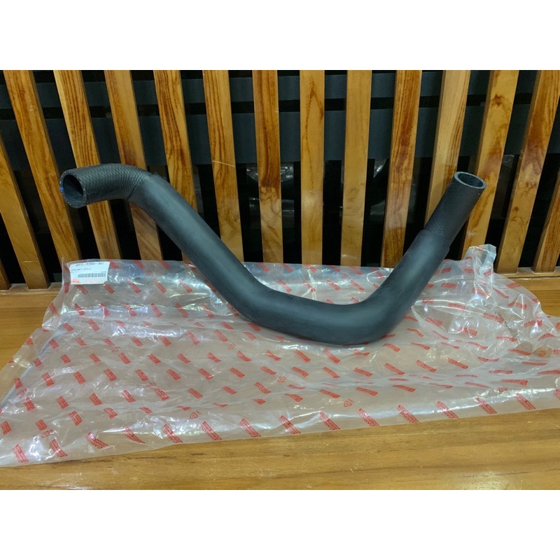 Hose Selang Radiator Bawah Zebra 1.3 S89 Ori 16572-87563-001