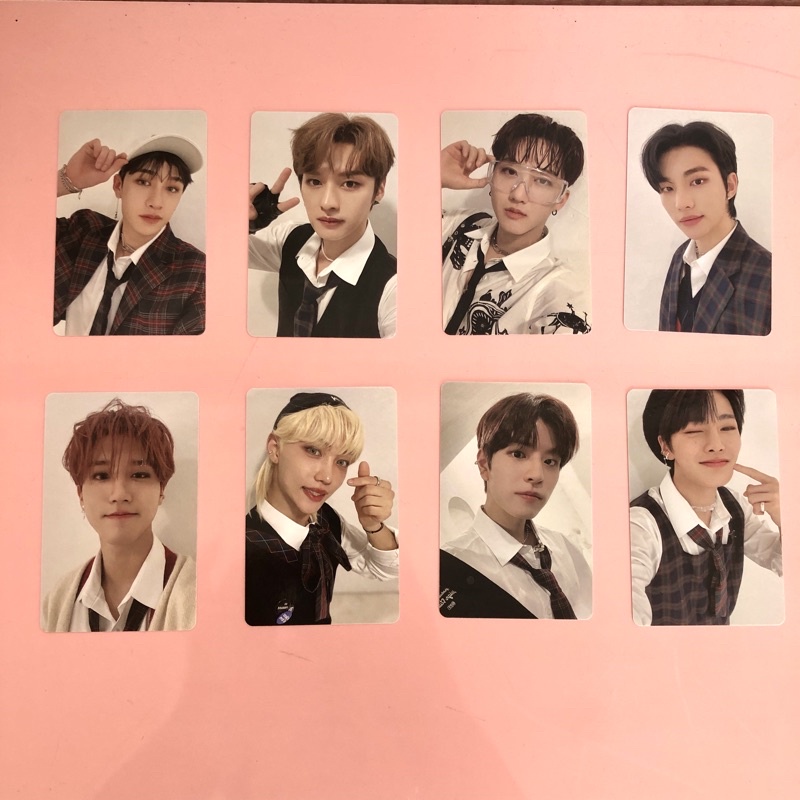 PC STRAY KIDS SKZ CHRISTMAS EVEL CE BANGCHAN LEE KNOW CHANGBIN HYUNJIN HAN FELIX SEUNGMIN I.N