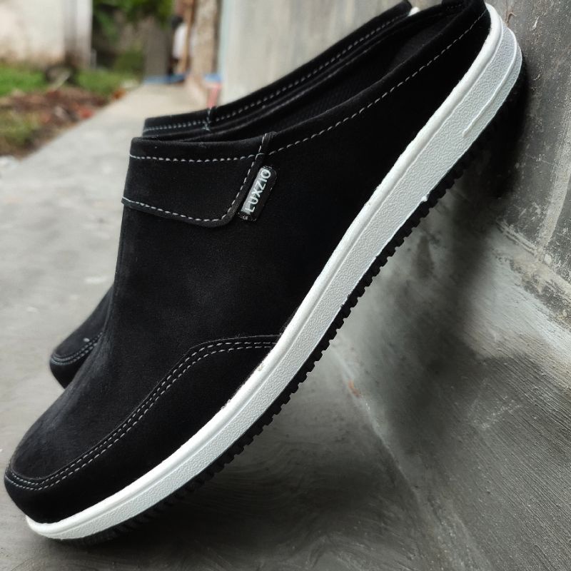 Bustong Pria Selop Slop Kulit Sintetis Premium Outsol Karet Sepatu Sendal Slip on Kerja Kantoran Suede