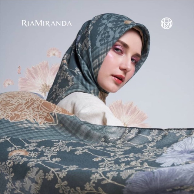 Fobi Scarf Ria Miranda