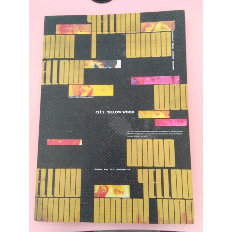 CLÉ 2 : YELLOW WOOD ALBUM PHOTOCARD POSTCARD