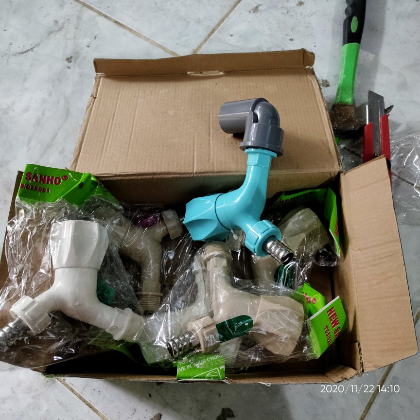Keran Plastik 3/4 Mahkota Taman Jumbo New Sanho / Keran Air Belimbing Pvc / Kran Air / Plastik Tap