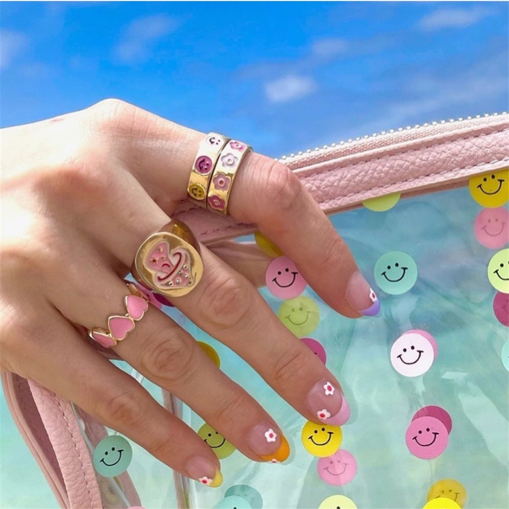 【COD Tangding】Smile Finger Rings Men Love Heart Alien Face Rings Women Punk Enamel Geometric Girls Crystal Fashion Jewelry