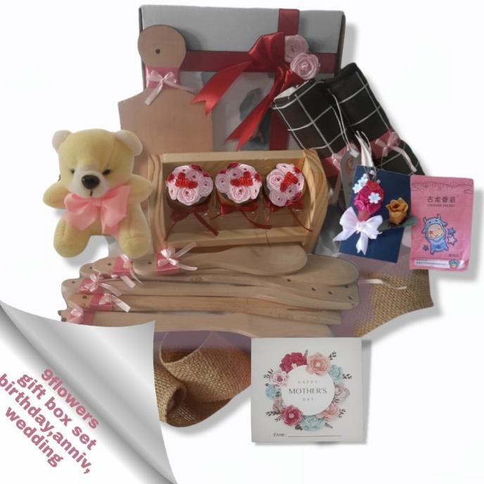 

HAMPERS ULANG TAHUN,NIKAHAN,LEBARAN,ANNIVERSARY,NATAL,KADO HOBBY MASAK FV452CD4