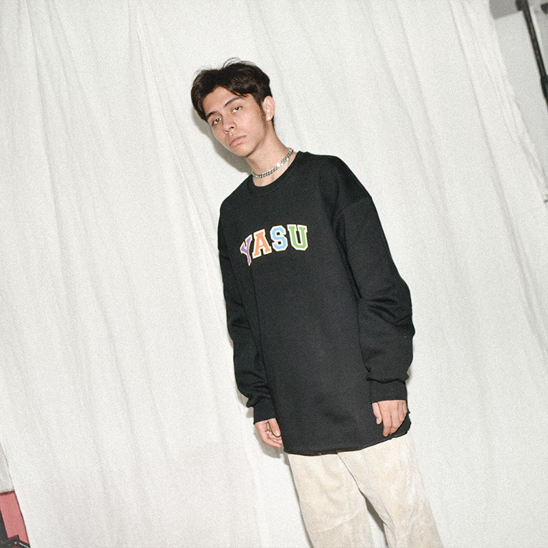 Yamasurih - Crewneck Hitam &quot;Yasu College&quot; Sweater