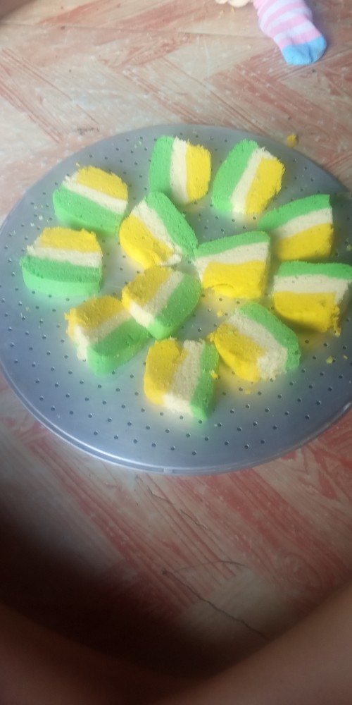 Batik Sarimbit Gamis Brokat Dan Kaen Tuwil Model Masa Kini