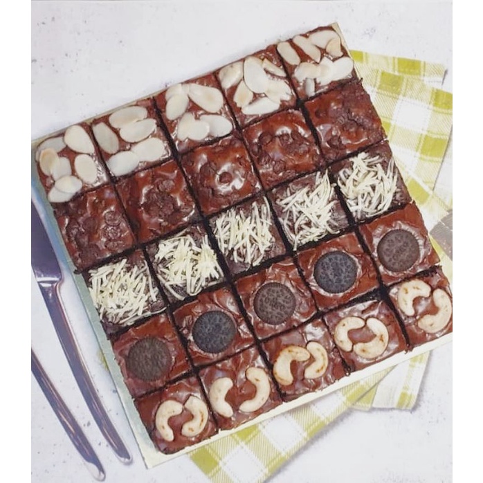 

Fudgy Brownies 5 topping