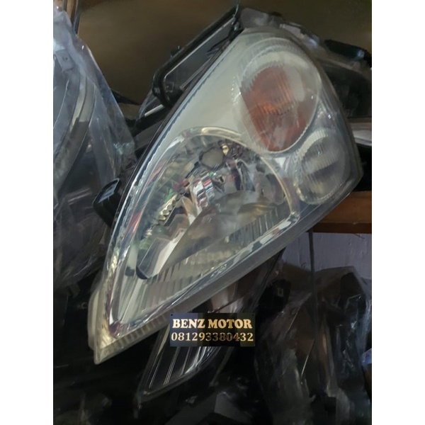 Headlamp Suzuki Aerio atau Neo Baleno