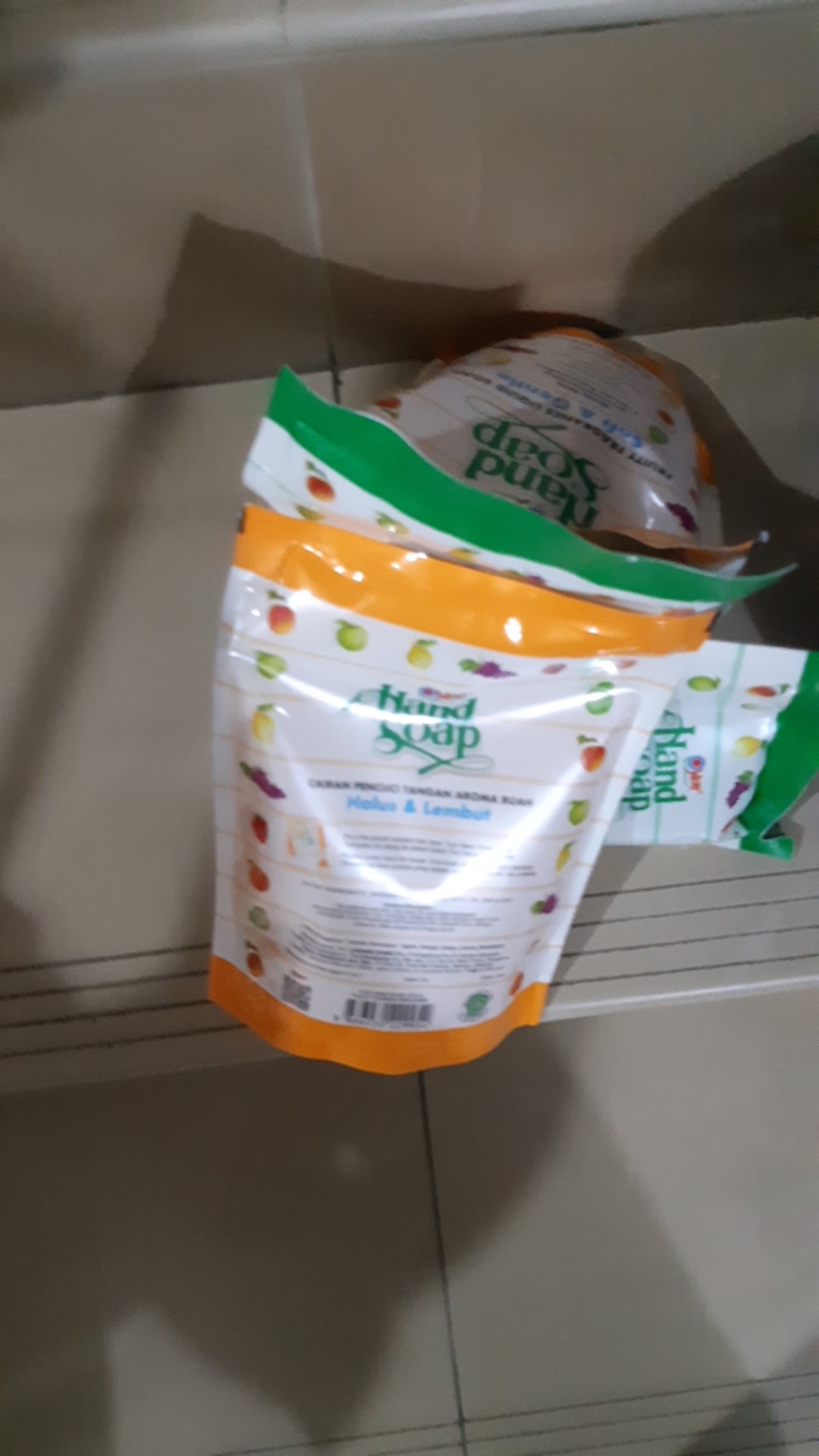 Yuri Hand Soap/ Foaming Pouch Refill 375 Ml