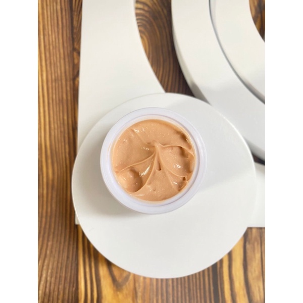 Bb cream glowing platinum