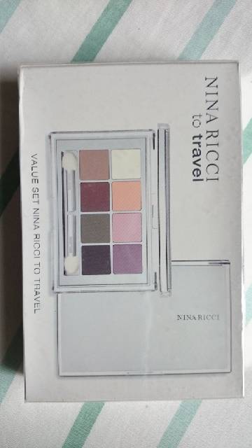 Nina Ricci Plush Eyeshadow Palette 7.2g