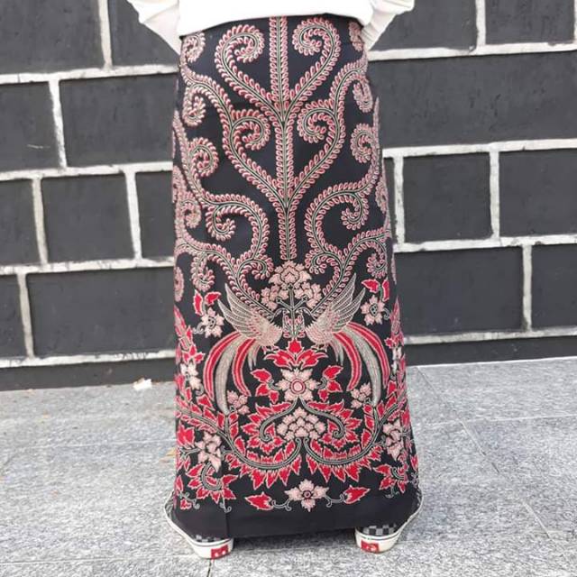 Sarung gunungan coklat