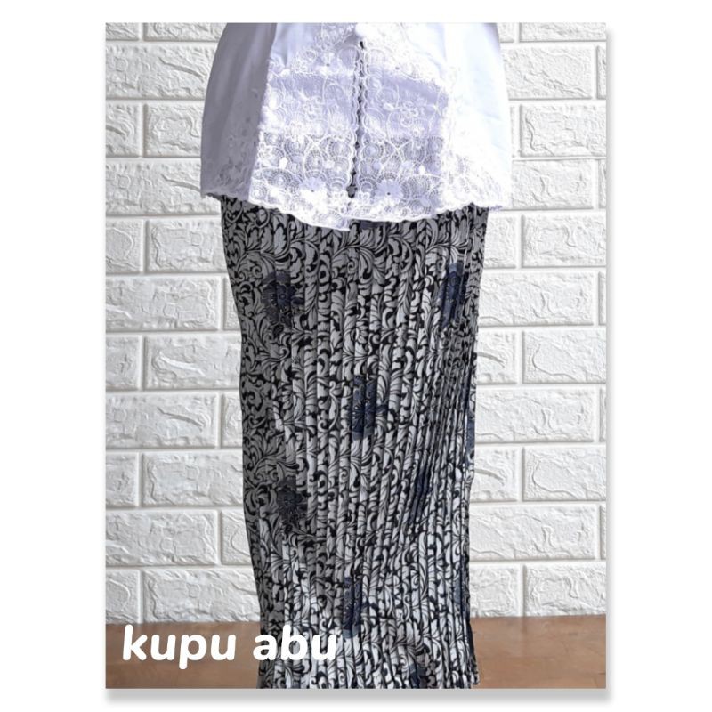 (DIJAMIN REALPICT) ROK PLISKET ANAK/ROK ANAK/ROK KEBAYA ANAK/ROK BATIK ANAK USIA 3-5 TH