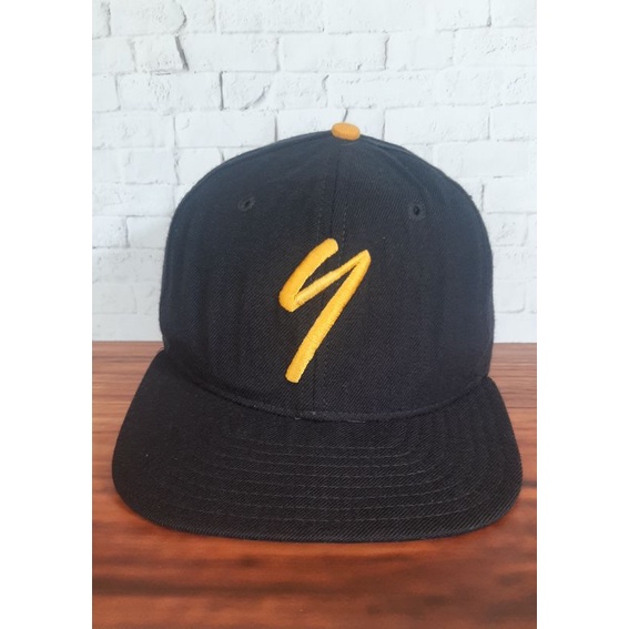 Topi New Era Pro Model