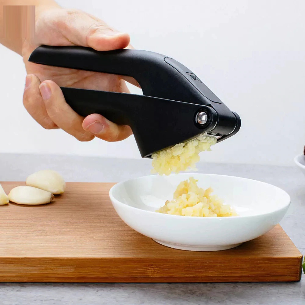 Huohou Penghancur Bawang Garlic Presser Crusher Squeezer - HU0067 - Black